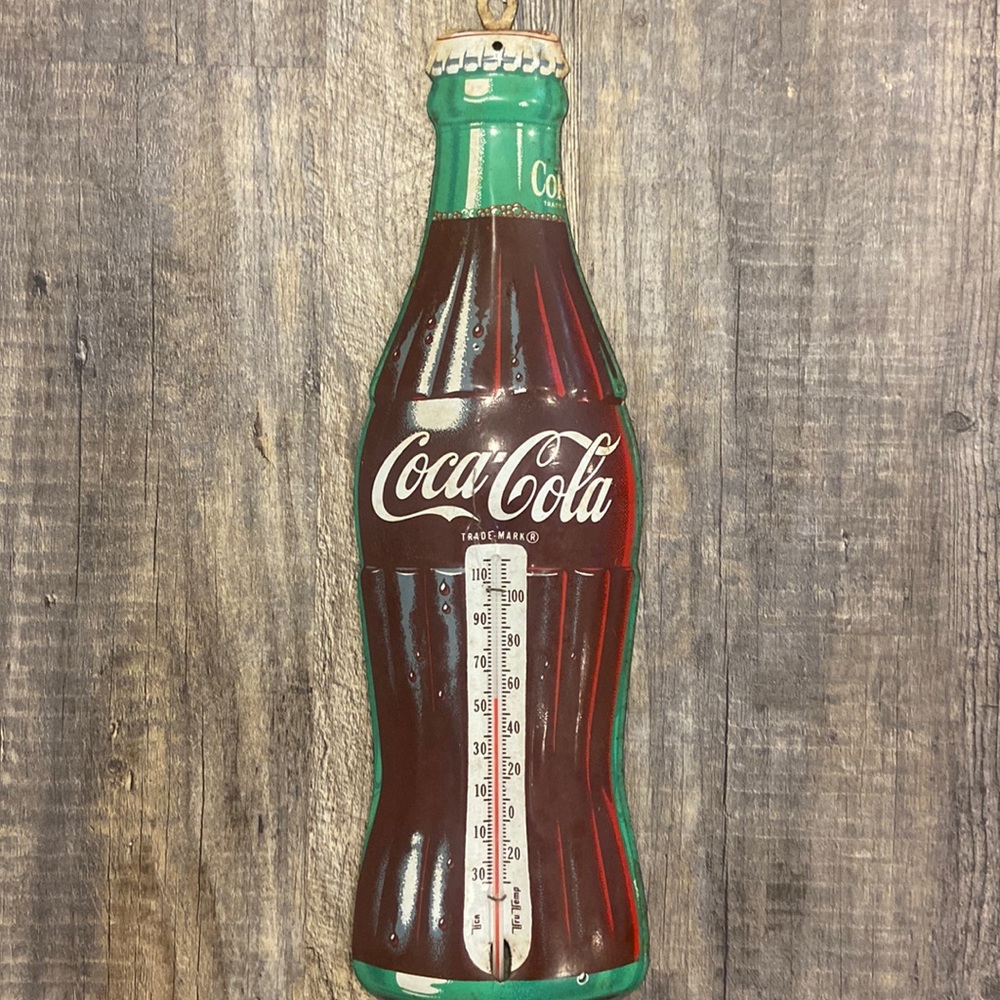 Vintage Working Condition Coca-Cola Advertising Thermometer